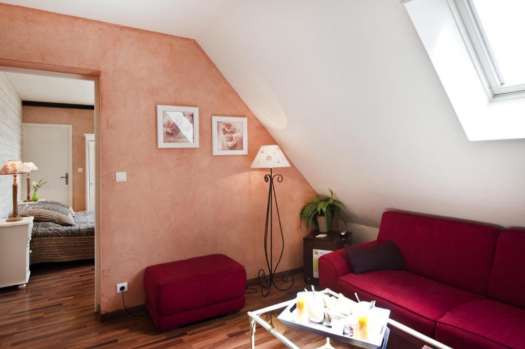 Logis Le Quai Fleuri Hotel Les Villages Voveens Cameră foto