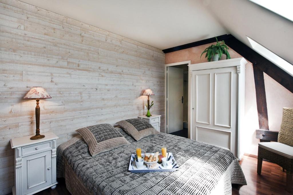 Logis Le Quai Fleuri Hotel Les Villages Voveens Cameră foto